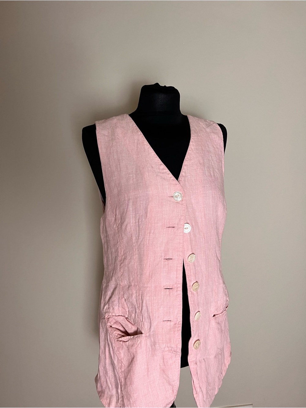 Vintage Lizsport Light Pink Linen Sleeveless Vest